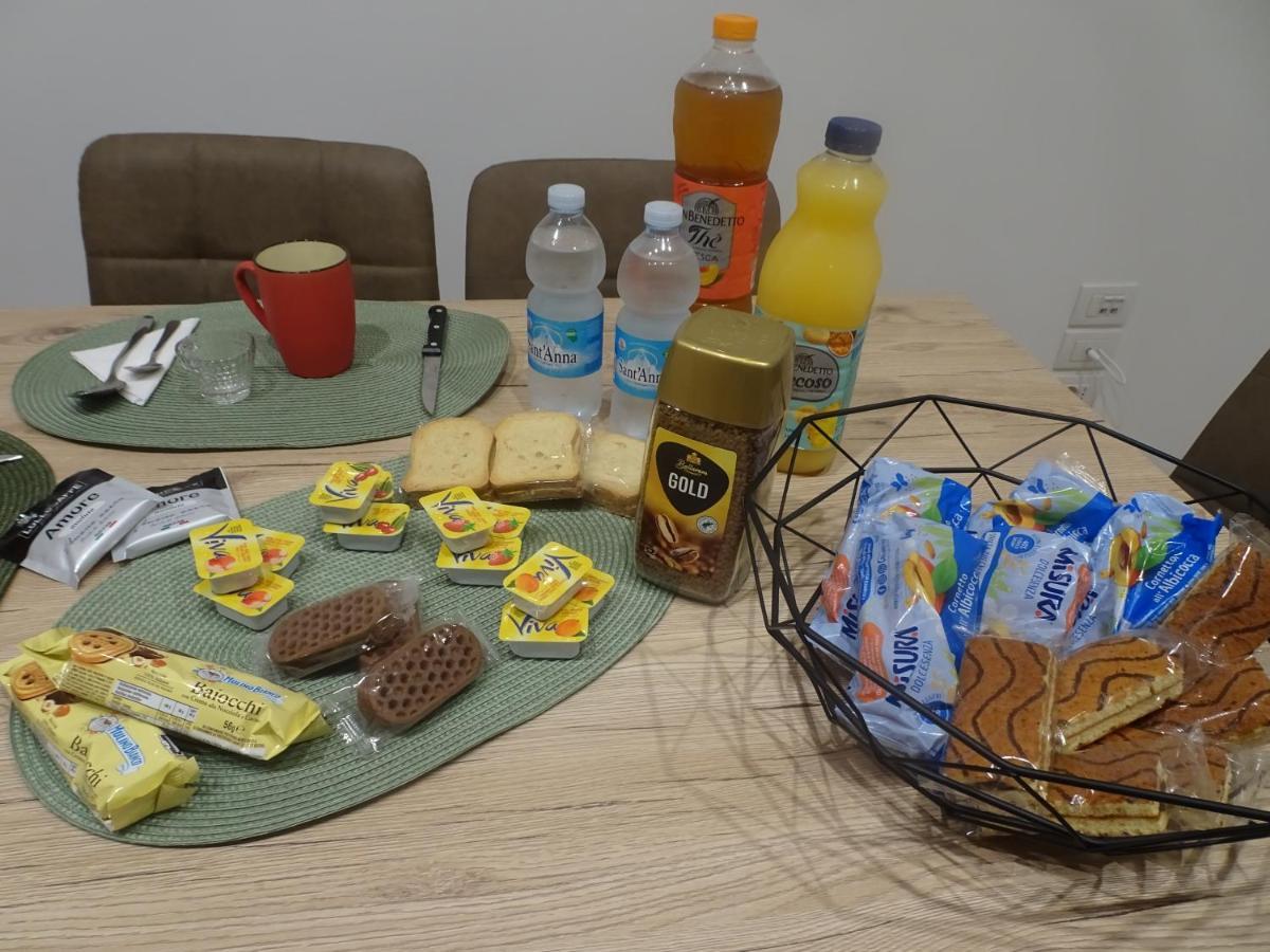 Apartament A Casa Di Pako Salerno Zewnętrze zdjęcie