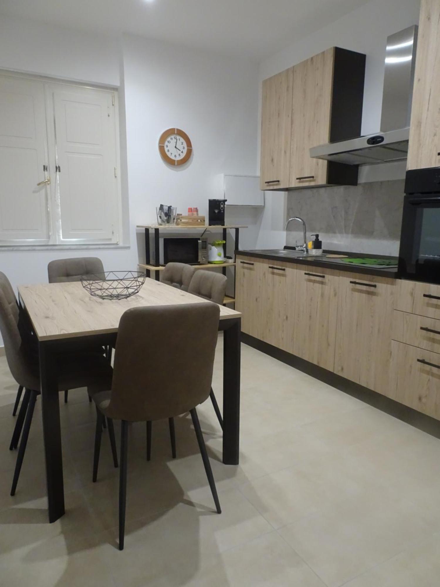 Apartament A Casa Di Pako Salerno Zewnętrze zdjęcie