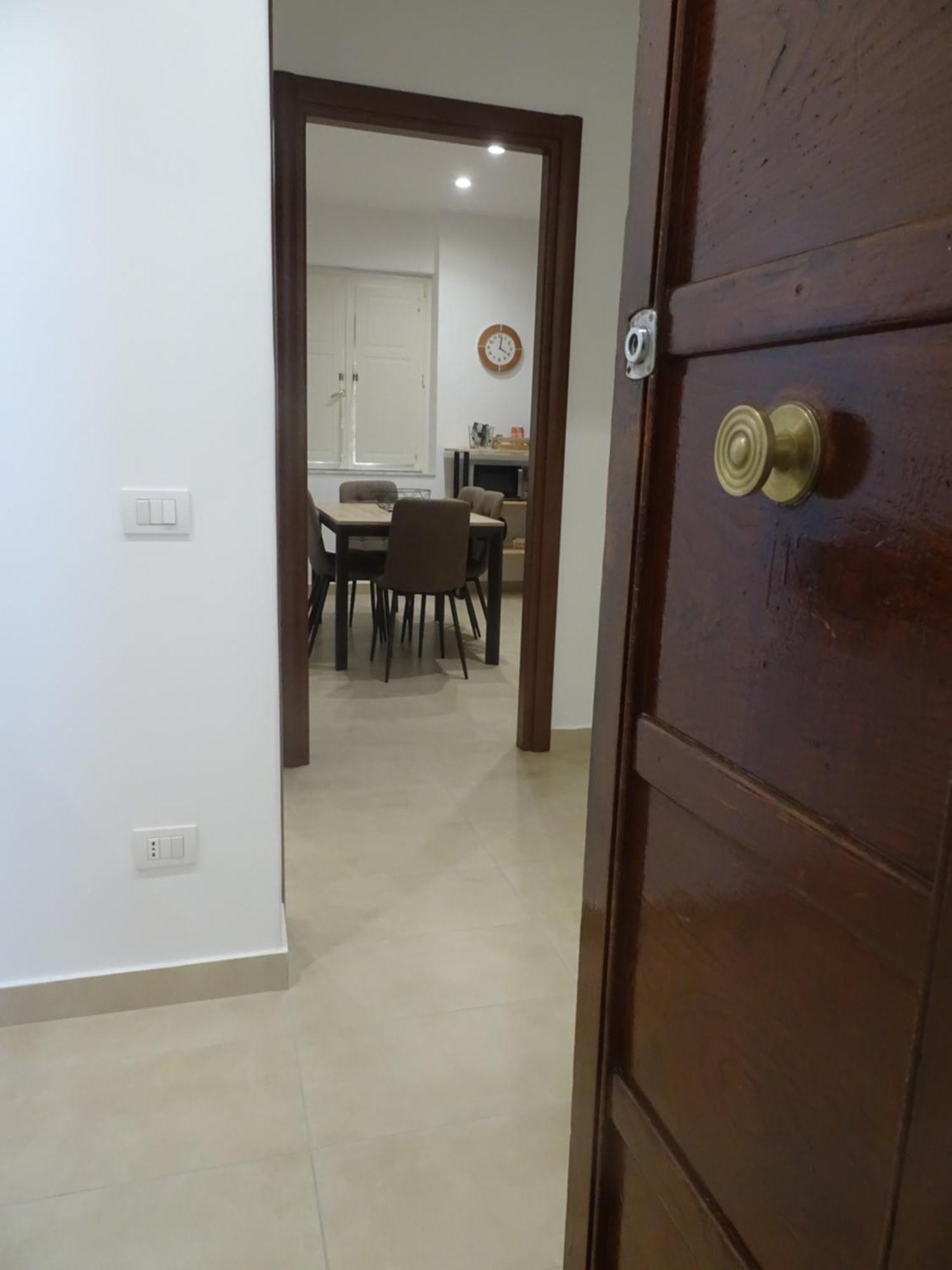 Apartament A Casa Di Pako Salerno Zewnętrze zdjęcie